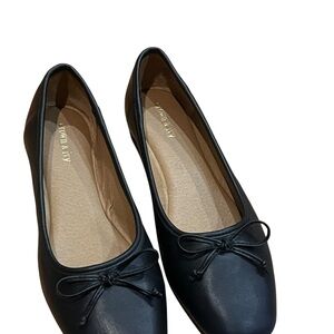 crown & ivy Black Bow Ballet Flats